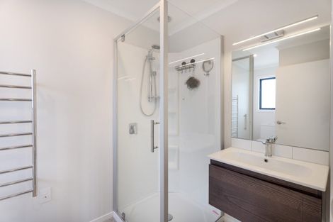 Photo of property in 38 Mawai Hakona Drive, Wallaceville, Upper Hutt, 5018