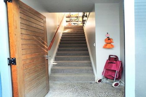 Photo of property in Mondrian Townhouses, 7/24 Hanson Street, Mount Cook, Wellington, 6021