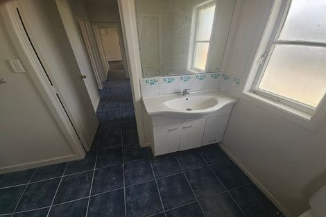 Photo of property in 53 Halver Road, Hillpark, Auckland, 2102