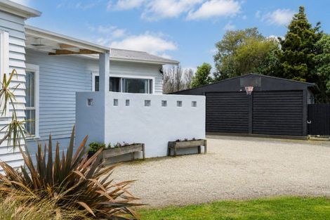 Photo of property in 2 Worsley Street, Tamarau, Gisborne, 4010