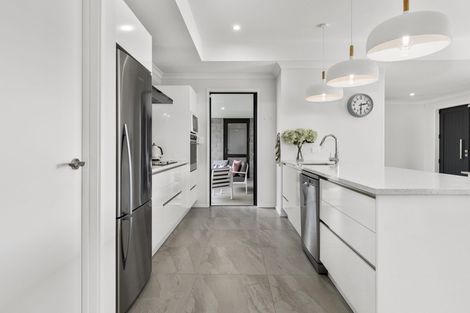 Photo of property in 15 Greystone Place, Omokoroa, 3114