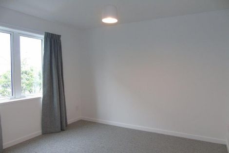 Photo of property in 14 Lawson Place, Mount Victoria, Wellington, 6011