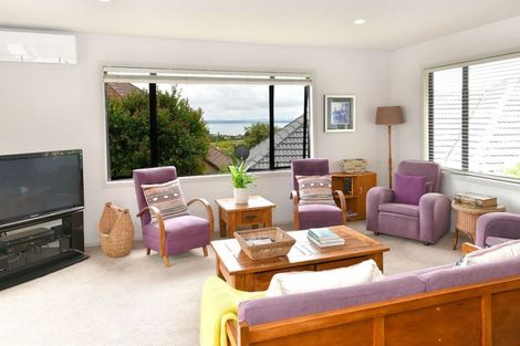 Photo of property in 127 Alec Craig Way, Gulf Harbour, Whangaparaoa, 0930