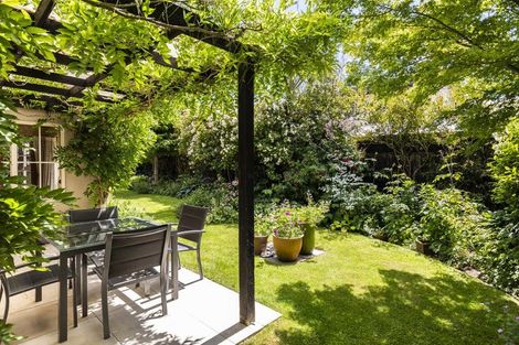 Photo of property in 1/26 Strowan Road, Strowan, Christchurch, 8052