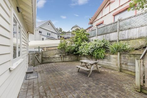 Photo of property in 13 Kainui Road, Hataitai, Wellington, 6021