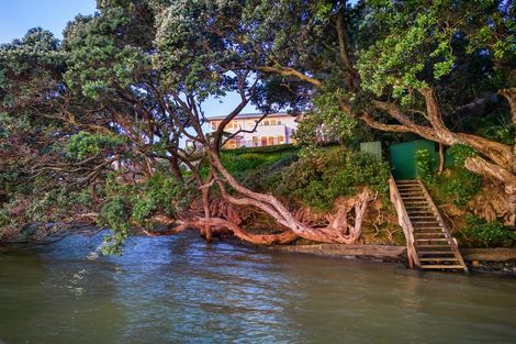 Photo of property in 76 St Michaels Avenue, Point Chevalier, Auckland, 1022