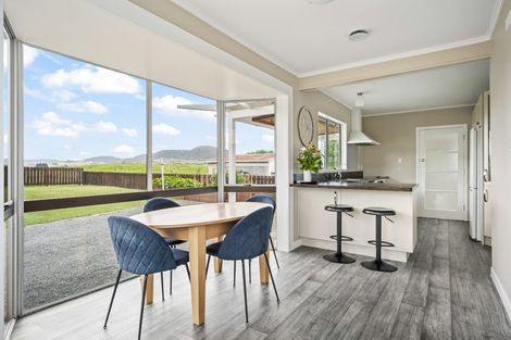 Photo of property in 28 Bickerstaffe Road, Maungaturoto, 0520