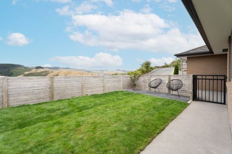 Photo of property in 21 Bickerton Rise, Churton Park, Wellington, 6037