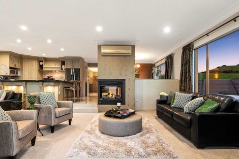 Photo of property in 16 Riddington Rise, Ohauiti, Tauranga, 3112