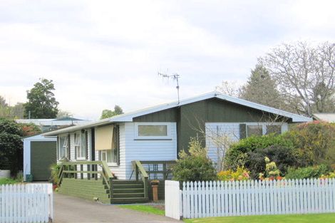 Photo of property in 36 Taupo View Road, Taupo, 3330
