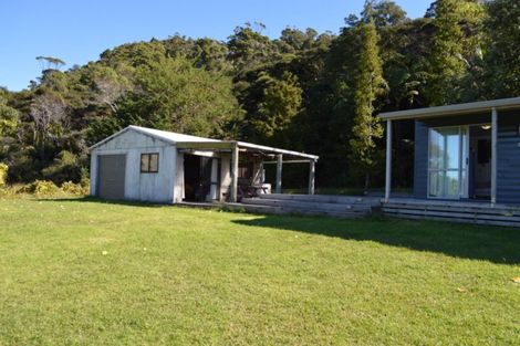 Photo of property in 22 Puriri Place, Tuateawa, Coromandel, 3583