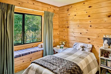 Photo of property in 1142 Moonshine Road, Judgeford, Porirua, 5381