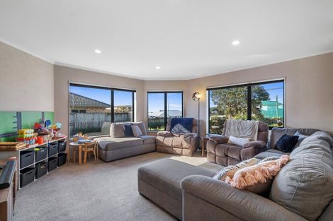 Photo of property in 7 Donelle Place, Te Puke, 3119