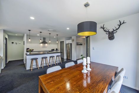 Photo of property in 17 Old Red Barn Road, Halswell, Christchurch, 8025