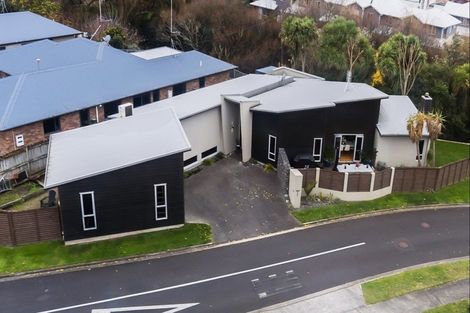 Photo of property in 1 Milford Place, Chartwell, Hamilton, 3210