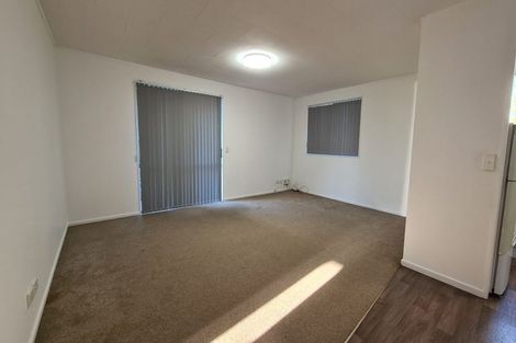 Photo of property in 1/23 Landow Place, Henderson, Auckland, 0612