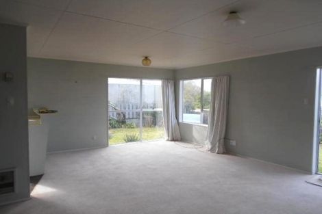 Photo of property in 1/75 Point Road, Monaco, Nelson, 7011