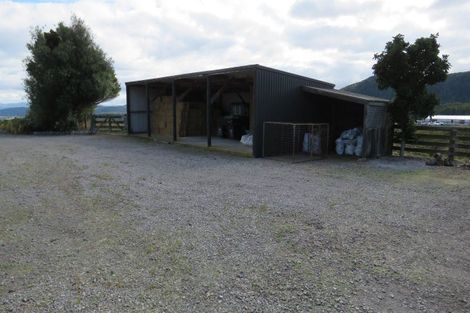 Photo of property in 12 Hepina Heights, Kinloch, Taupo, 3377