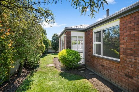 Photo of property in 23a Dinton Street, Russley, Christchurch, 8042