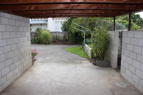 Photo of property in 18 Victoria Avenue, Dannevirke, 4930