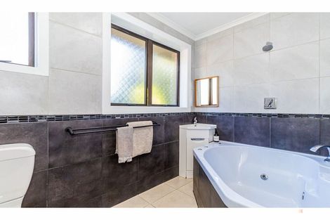 Photo of property in 18 Pringle Street, Waimataitai, Timaru, 7910