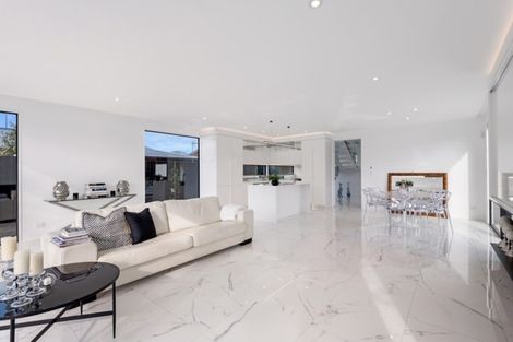 Photo of property in 74 Merivale Lane, Merivale, Christchurch, 8014