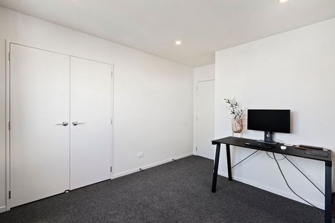 Photo of property in 27b Westgate Drive, Westgate, Auckland, 0614
