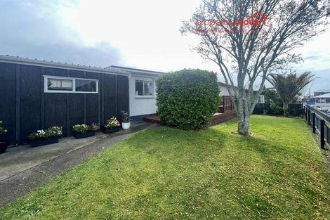 Photo of property in 16 Mangorei Road, Strandon, New Plymouth, 4312