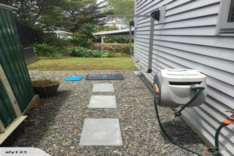 Photo of property in 18 Birkley Road, Bayswater, Auckland, 0622