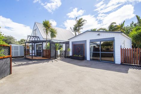 Photo of property in 34 Percy Road, Papamoa Beach, Papamoa, 3118