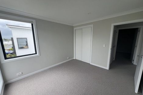 Photo of property in 21 Koura Drive, Red Beach, 0932