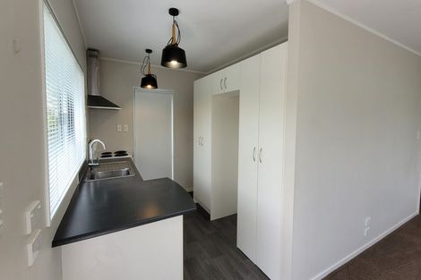 Photo of property in 45 Sylvan Crescent, Te Atatu South, Auckland, 0610