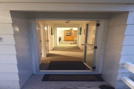 Photo of property in 2/83 Manuka Road, Bayview, Auckland, 0629