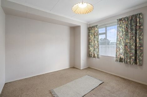 Photo of property in 8 Egmont Place, Westbrook, Palmerston North, 4412