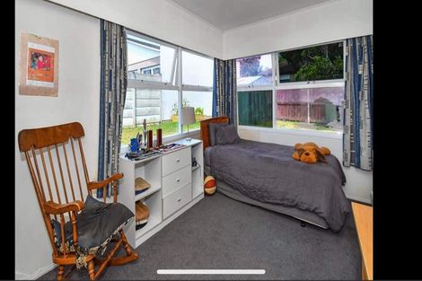 Photo of property in 16 Mccall Place, Opaheke, Papakura, 2113