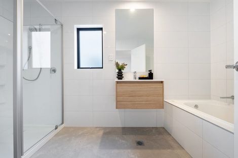 Photo of property in 40 Koura Road, Flat Bush, 2019