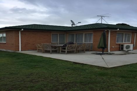 Photo of property in 16 Reremanu Place, Weymouth, Auckland, 2103