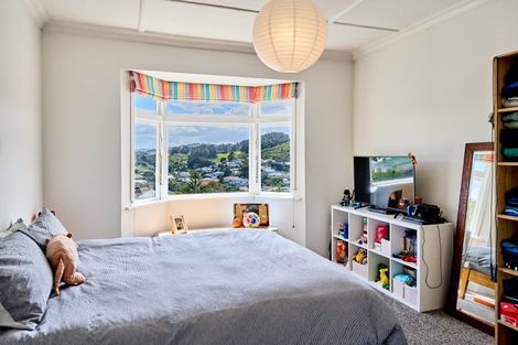 Photo of property in 10 Travancore Street, Island Bay, Wellington, 6023