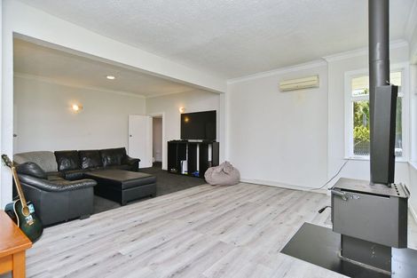 Photo of property in 99 Momorangi Crescent, Redwood, Christchurch, 8051