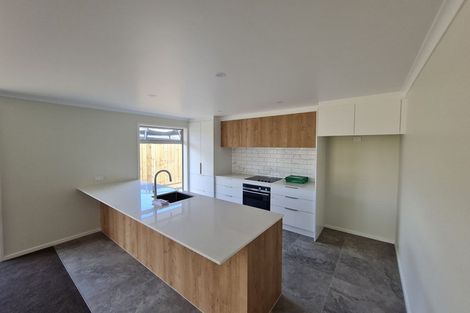 Photo of property in 15 Ocean View Rise, Ruakaka, 0116
