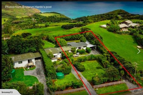 Photo of property in 487 Oaia Road, Muriwai, 0881