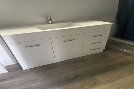 Photo of property in 1/95 Macleans Road, Bucklands Beach, Auckland, 2014