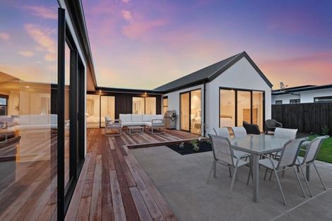 Photo of property in 11 Westmere Mews, West Melton, 7618