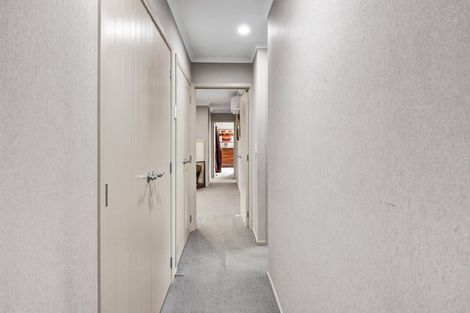 Photo of property in 13 Craig Street, Stratford, 4332