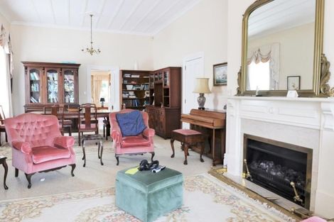 Photo of property in 6 King Edward Parade, Devonport, Auckland, 0624