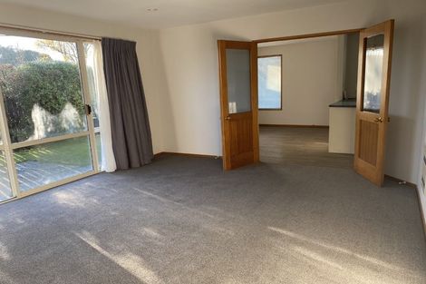 Photo of property in 4/139 Yaldhurst Road, Sockburn, Christchurch, 8042