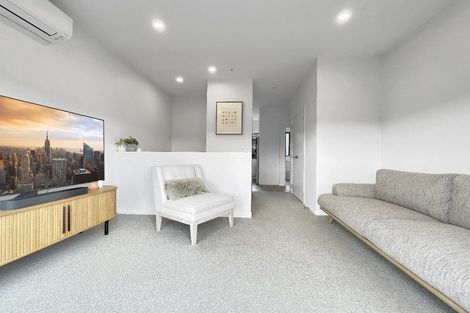 Photo of property in 9/28 Westgate Drive, Westgate, Auckland, 0614