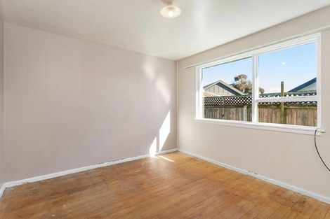 Photo of property in 452a Bower Avenue, Parklands, Christchurch, 8083