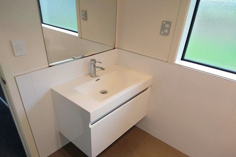 Photo of property in 35 Christobel Circle, Huntington, Hamilton, 3210