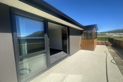 Photo of property in 77 Drysdale Road, Jacks Point, 9371